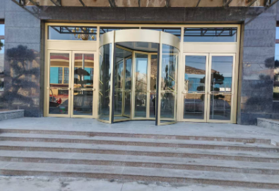 金昌旋转门的旋转速度应该是多少？